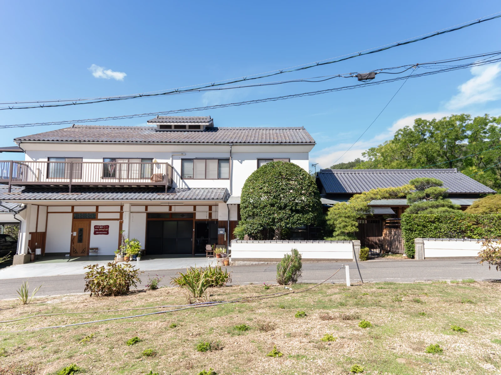 From the road. Main house on the left, the Hanare on the right.